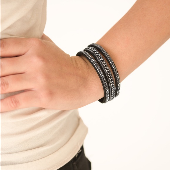 Paparazzi unstoppable black urban bracelet